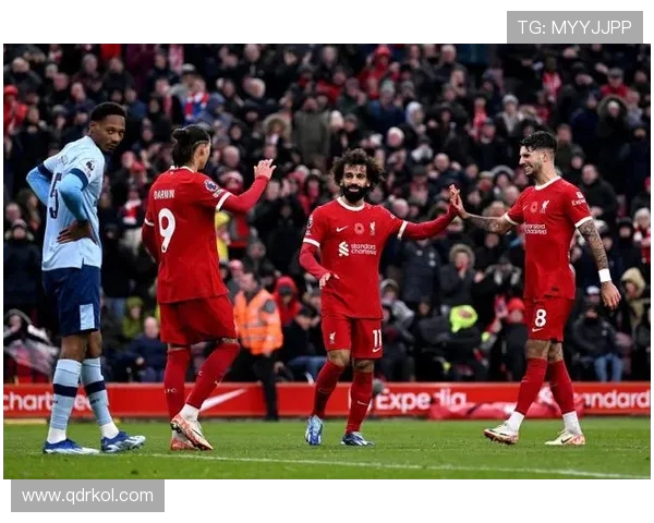 利物浦半场围攻布伦特福德控球率七三开+射门占优